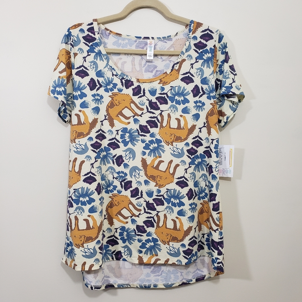 Lularoe NWT Classic T fox print short‎ sleeve shirt woman's size small